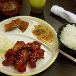 韓国料理チュリファ - ヤンニョムチキンプレート