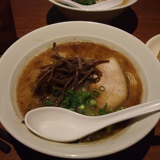 東京とんこつ 萬燈行_0