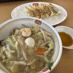 餃子の王将 - 料理写真: