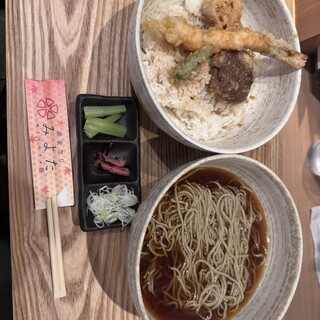 蕎麦きり みよた_0
