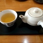 中国厨房 YUAN - ランチ（酢豚コース）セットのドリンク、中国茶