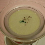 ル・ヨシマサ - グリーンピースの冷製スープ・２０１５年５月２２日