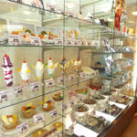 マルカンデパート大食堂 - プリンアラモードにフルーツパフェ… デパート食堂に欠かせないデザートの数々
