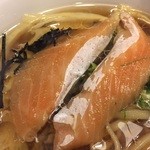 彩色ラーメン きんせい総本家 夢風 - 2015年　冷し第3弾「蜆風味の冷し醤油 大トロサーモン漬けのせ」