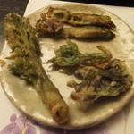 旬菜 おぐら家 - いたどり・うど・たらのめ・こしあぶら