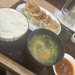 餃子の山岡家 - 料理写真: