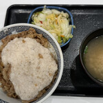吉野家 - 料理写真:特製とろろ牛丼 お新香味噌汁セット