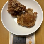 まるちゃん家 - 料理写真:からあげ ¥230.-/1個 110g/1個