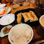 紅虎餃子房 - 料理写真:
