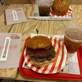 BAKERY & BURGER JB's TOKYO_0