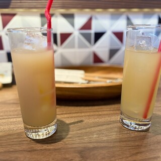 イタリア辺りの料理店 osteria carbone_0