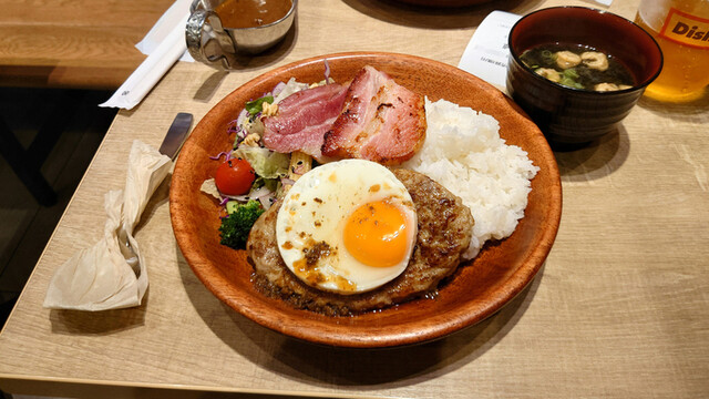 Dishers 新宿住友ビル店 （ディッシャーズ） - 都庁前/カフェ | 食べログ