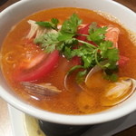 望陀餃子楼 - トムヤムヌードル