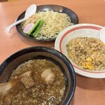 幸楽苑 - 料理写真:濃厚魚介つけ麺半チャーハンセット