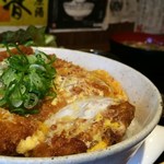 くんち - カツ丼800円