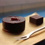 hakkoumarushe - チョコタルト（発酵バター＆ラズベリー）、体温で溶けるカカオ