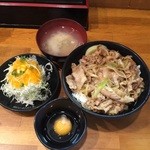 伝説のすた丼屋 - すた丼セット¥880也。