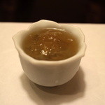 日本料理にわの - 出汁が効いた三倍酢に「じゅんさい」が入り爽やかな逸品