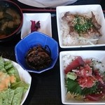 牡蠣屋うらら - ハーフ&ハーフ丼