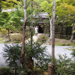 美山荘 - お料理が運ばれて来ます