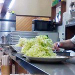 キッチン南海 - 野菜高騰の折　キャベツのこの盛りには　感謝です！