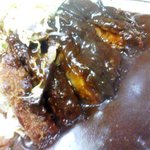 キッチン南海 - この黒いカレーは個性的