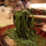 天麩羅　吉祥 - 深緑の麺が美味しかった～