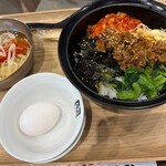 牛角焼肉食堂 - 料理写真:焼肉ビビンバ丼、ミニ冷麺