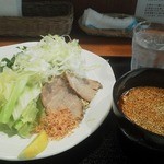 Karamaru - 広島流つけ麺（並盛）800円