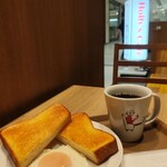 ホリーズカフェ - 料理写真:モーニングセット¥520