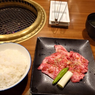 焼肉 腰塚_1