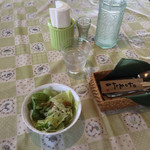 ユアーズ・キッチン88 - ランチのサラダ