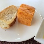 プレーゴ - バケットと自家製トマトパン