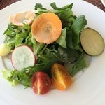 プレーゴ - 契約農家さんの朝取り野菜サラダ　自家製ドレッシング