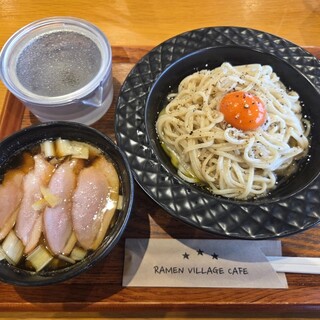 RAMEN VILLAGE CAFE_0
