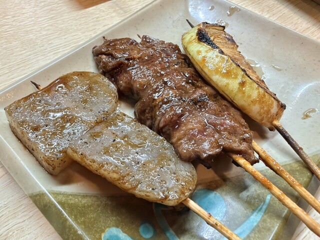 やきとり 味平本店 （やきとりあじへいほんてん） - 和白（JR