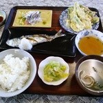 泉屋 - いわし定食