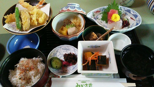 お庭を眺めながらの優雅なランチ By Mizuki O Kkr 奈良みかさ荘 ケイケイアール 近鉄奈良 旅館 オーベルジュ その他 食べログ お庭を眺めながらの優雅なランチ By Mizuki O Kkr 奈良みかさ荘 ケイケイアール 近鉄奈良 旅館 オーベルジュ その他 食べログ