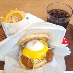モスバーガー - 料理写真:月見フォカッチャ・レギュラーセット(1060円)