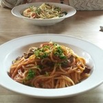 イルチエロ - 奥がパスタランチA(ほうれん草1,000円)、手前がパスタランチB(ウニのトマトソース1,300円)