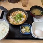 吉野家 - 料理写真:月見牛とじ御膳