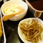 元気屋 - メンタイポテサラときんぴら