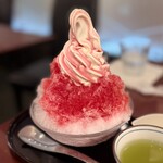 麻布茶房 - 料理写真:いちごソフトミルク