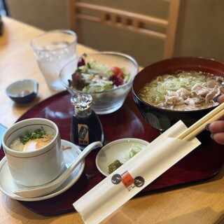 遊食豚彩いちにいさん_1