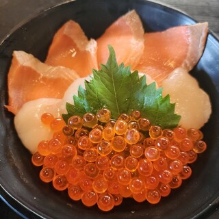 道の駅 うとろ・シリエトク_0