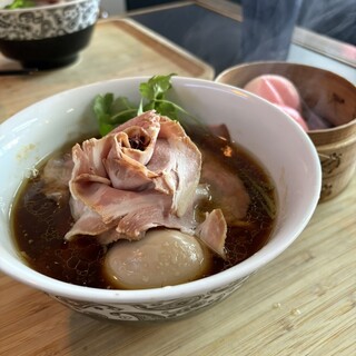 らぁ麺と点心 グラフミ - 料理写真: