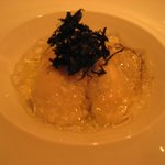 エディション・コウジ シモムラ - 海水で軽く火を通した宮城産牡蠣の冷製ジュレ