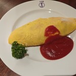 日本橋三代目たいめいけん - オムライス。向きは自分で直しました