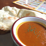 カレー＆居酒屋 ニコニコ - 豆カレー550円