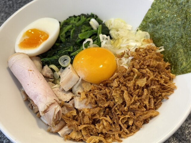 濃厚豚骨醤油らーめん 七転び八起き - 西日暮里/ラーメン | 食べログ